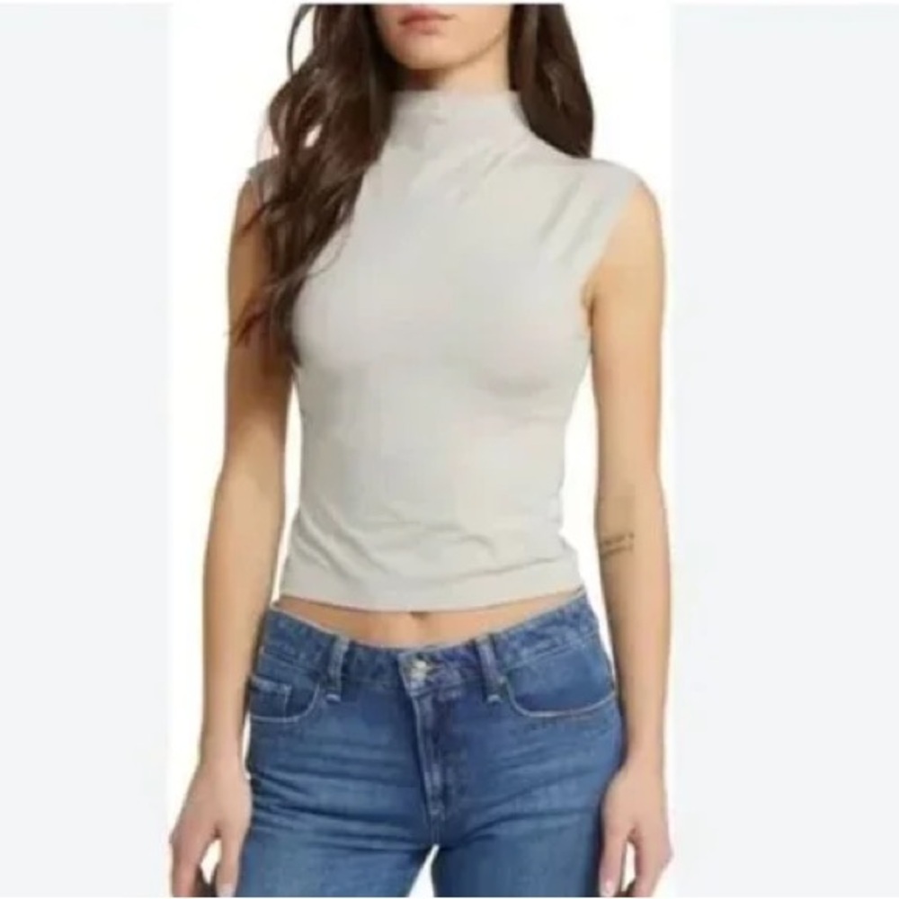 Madewell Funnelneck Cropped Muscle Tee